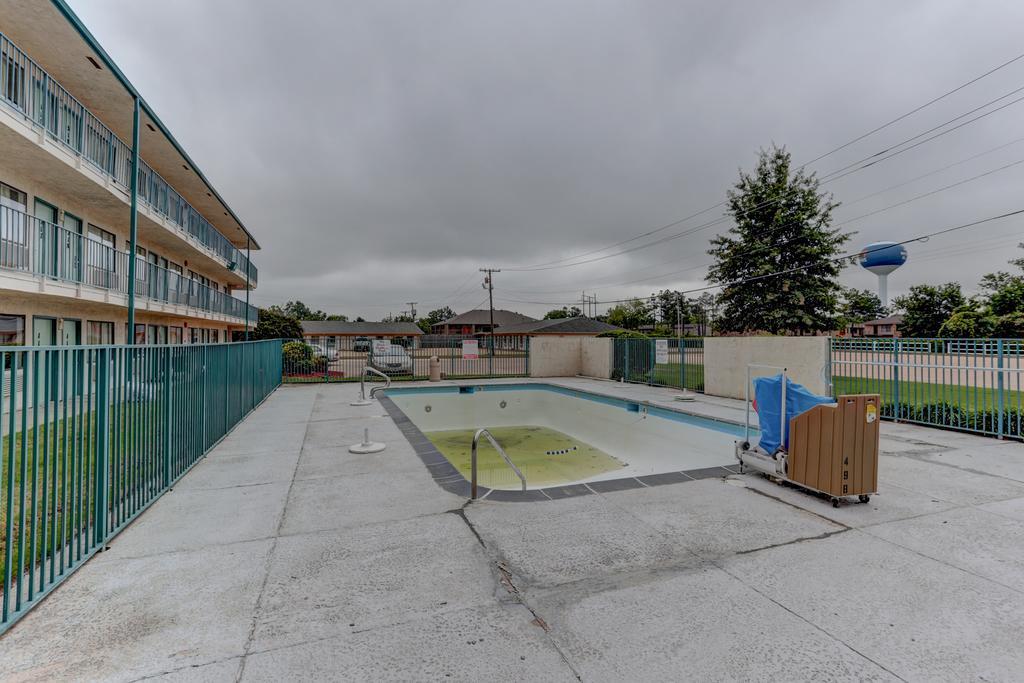 Econo Lodge West Memphis Exterior foto